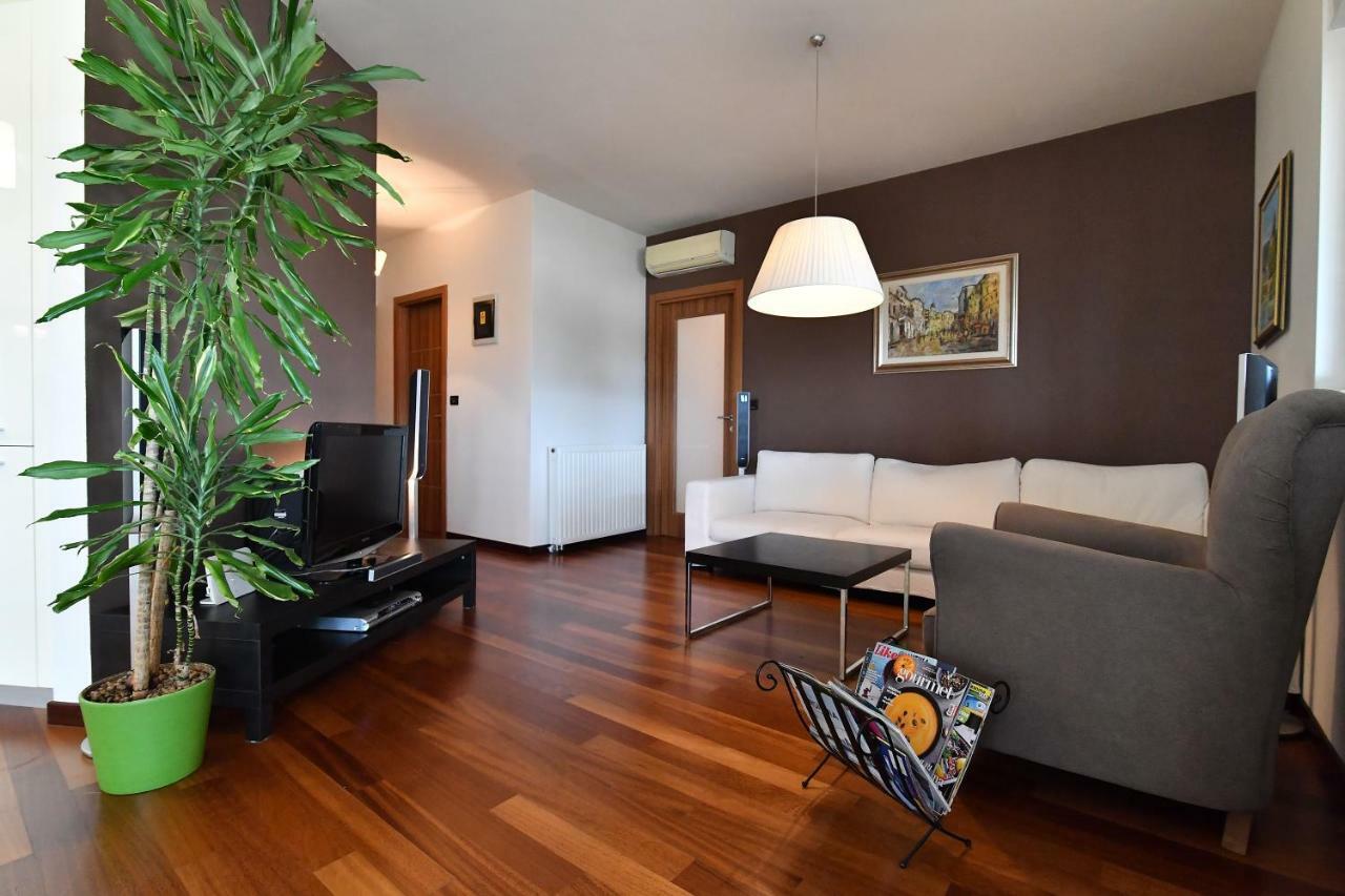 City Penthouse Vita Пула Экстерьер фото