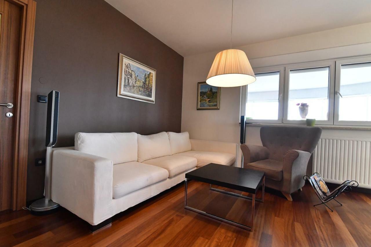 City Penthouse Vita Пула Экстерьер фото