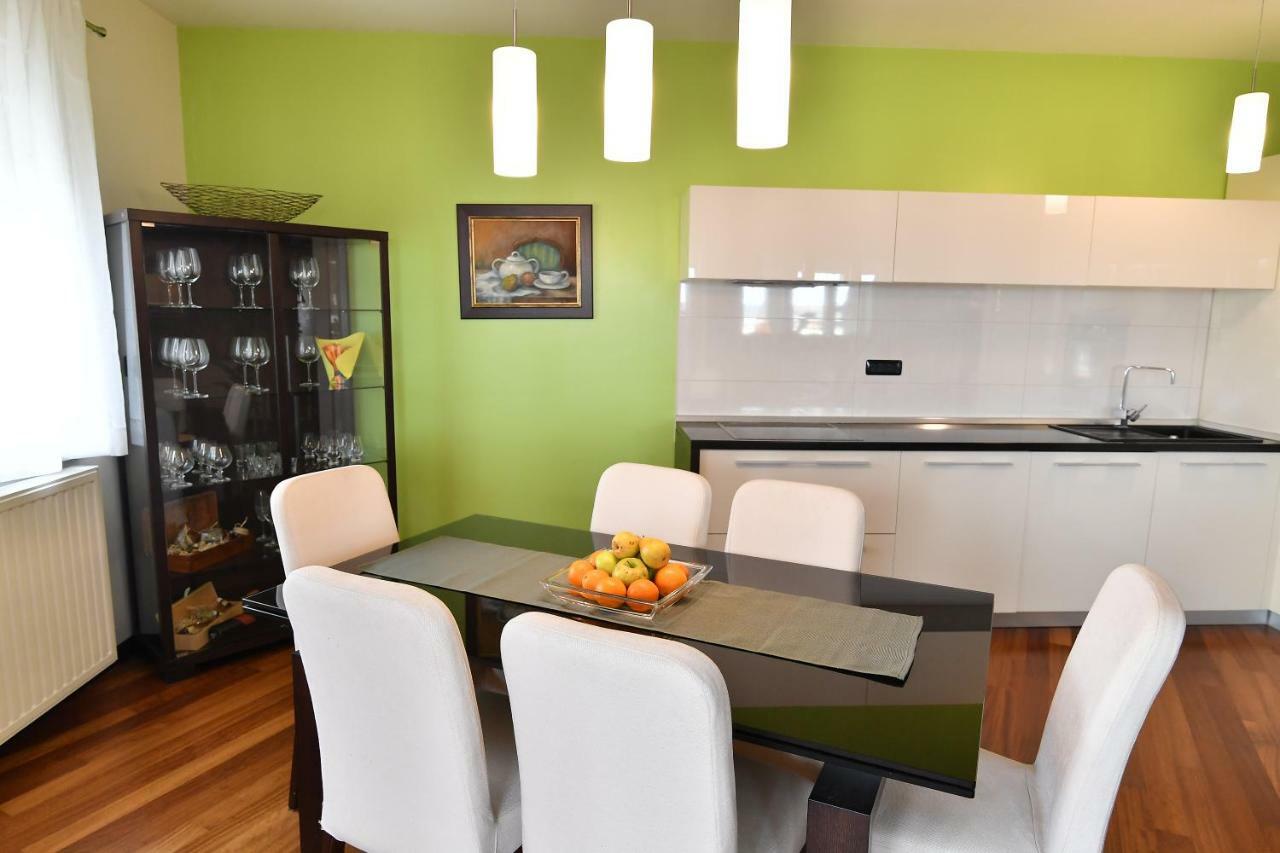 City Penthouse Vita Пула Экстерьер фото