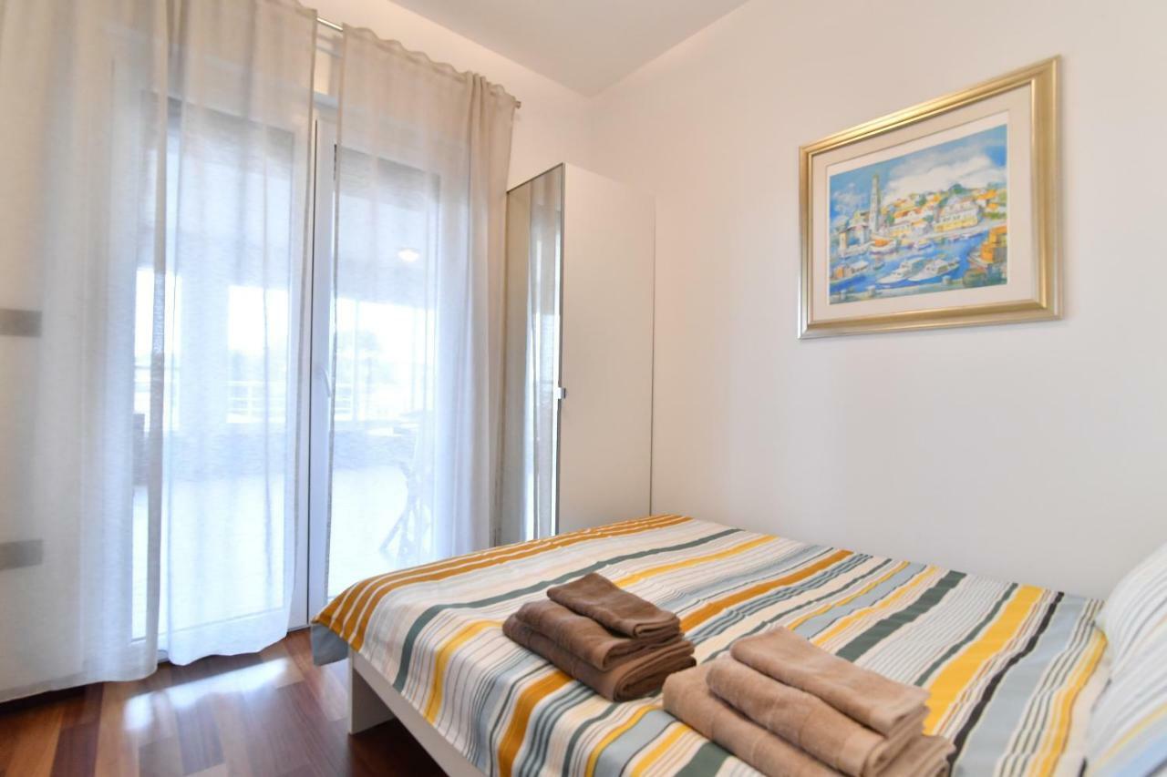 City Penthouse Vita Пула Экстерьер фото