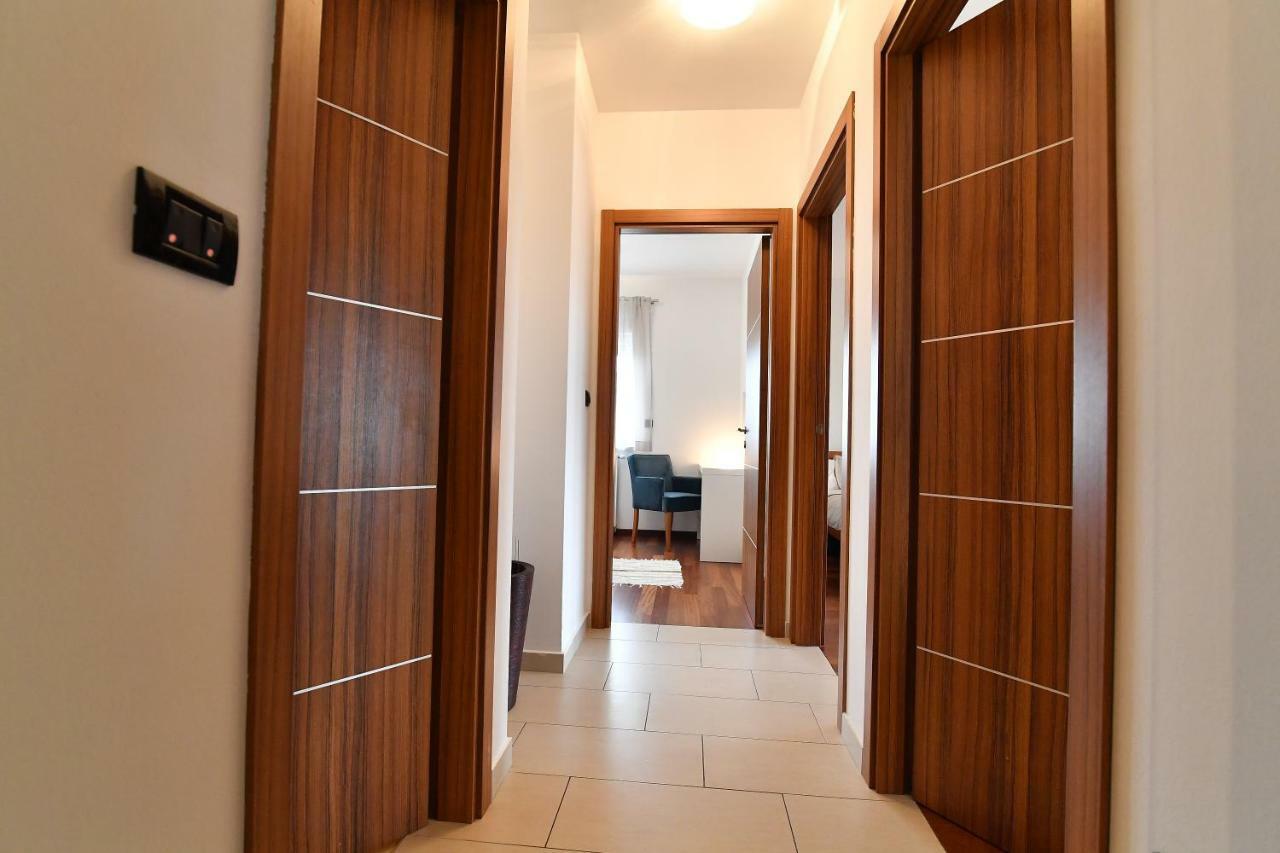 City Penthouse Vita Пула Экстерьер фото